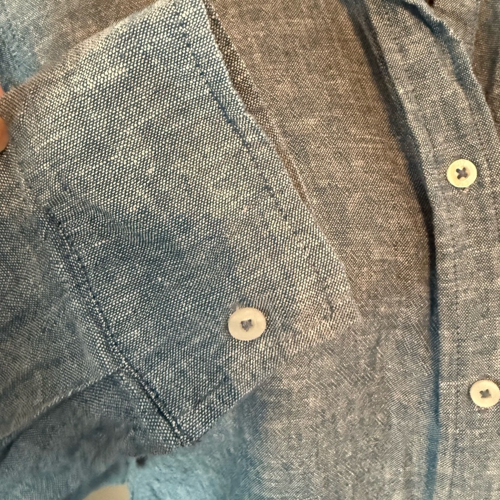 Gap Women's Linen denim chambray Button Down Top large - Picture 4 of 12